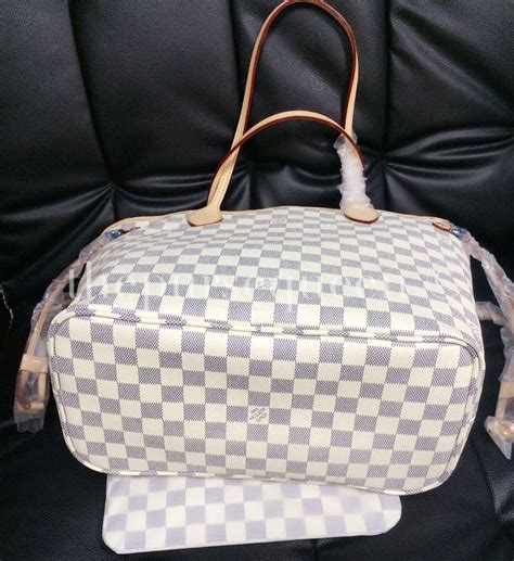 louis vuitton neverfull clutch replica|louis vuitton neverfull similar.